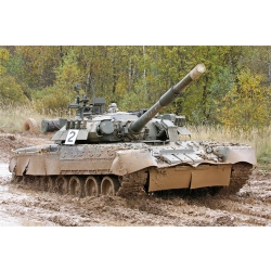 1/35 Russian T-80U MBT