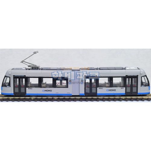 Okayama Electric Tramway Type 9200 MOMO (#9201)