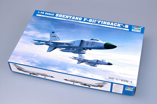 1/72 F-8II Finback B