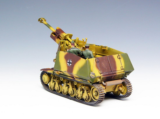 1/35 German 39(H) 105mm LeFH18(Sf)auf Geschutzwagen
