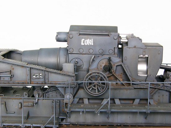 1/35 Morser Karl-Gerat 040-041 on railway transport carrier (수송열차 포함)