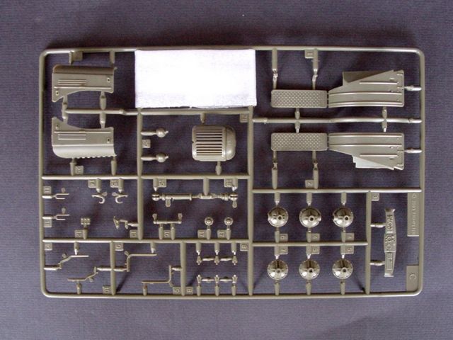 1/35 SOVIET ZIL-157K ARMY TRUCK