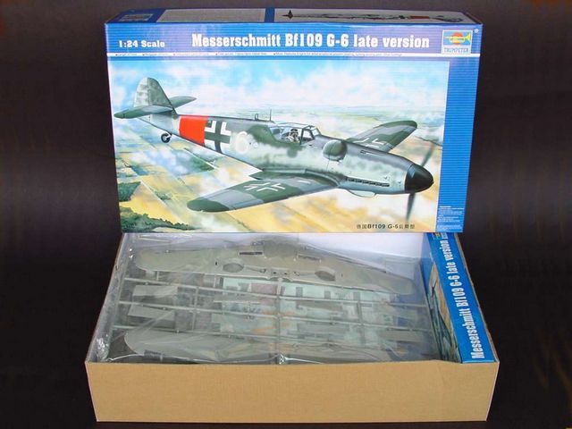 1/24 MESSERSCHMITT BF-109 G-6 (LATE)