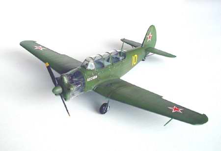1/32 YAKOVIEV-YAK-18 CJ-5
