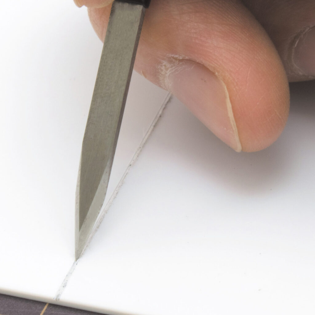 TM-19 하비 나이프 25도 칼날